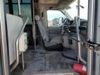 2010 Ford Econoline E450 Super Duty Cutaway Van