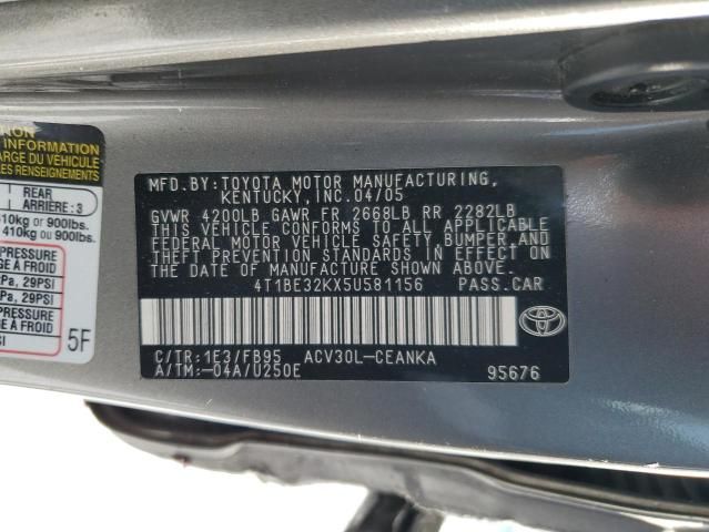 2005 Toyota Camry LE