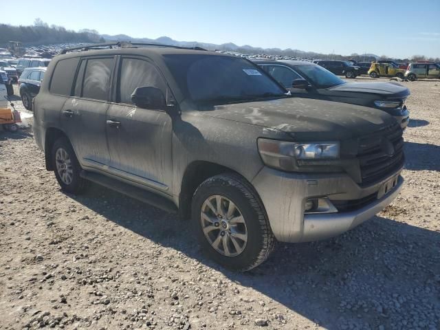 2018 Toyota Land Cruiser