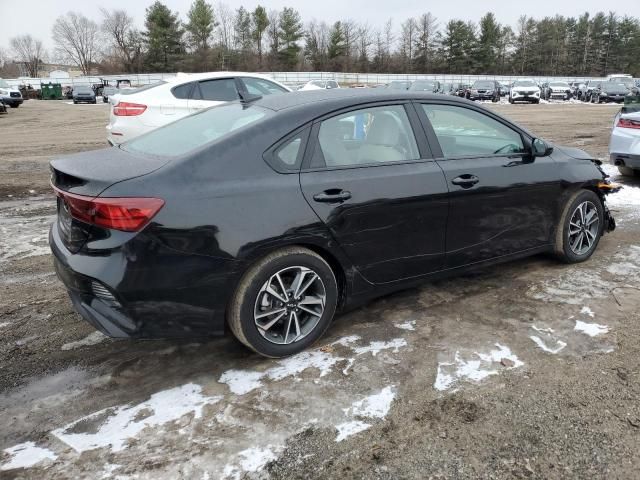 2023 KIA Forte LX