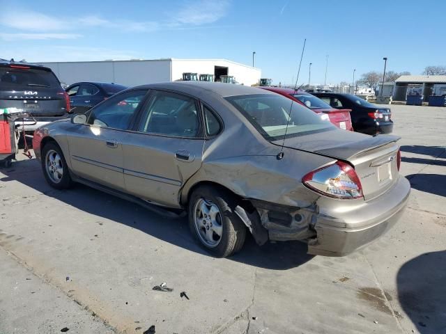 2005 Ford Taurus SE