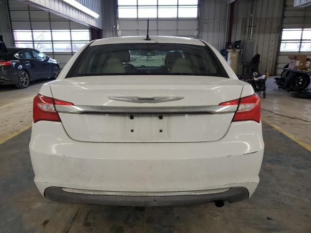 2013 Chrysler 200 Touring