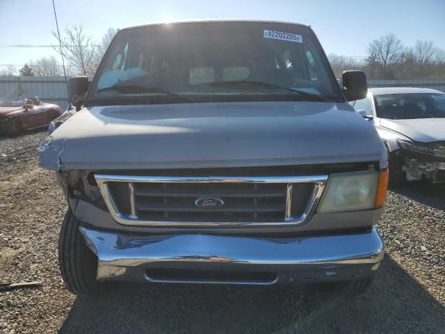 2003 Ford Econoline E350 Super Duty Wagon