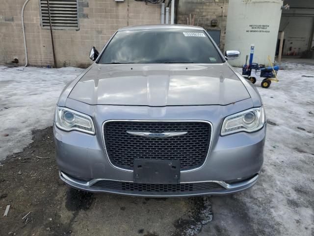 2016 Chrysler 300C