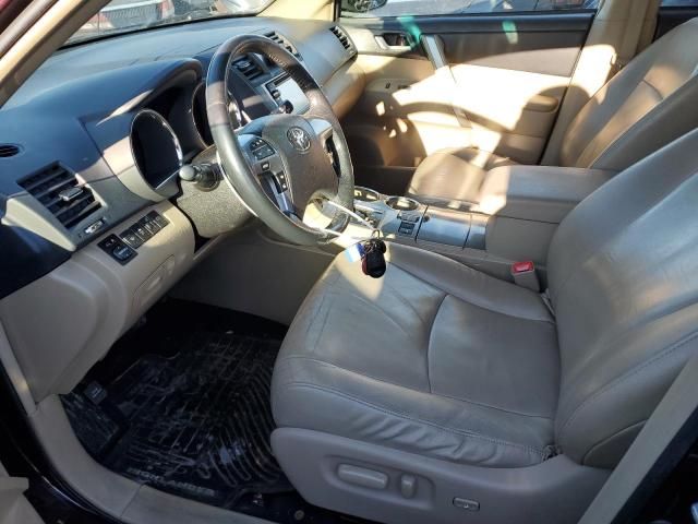 2013 Toyota Highlander Base