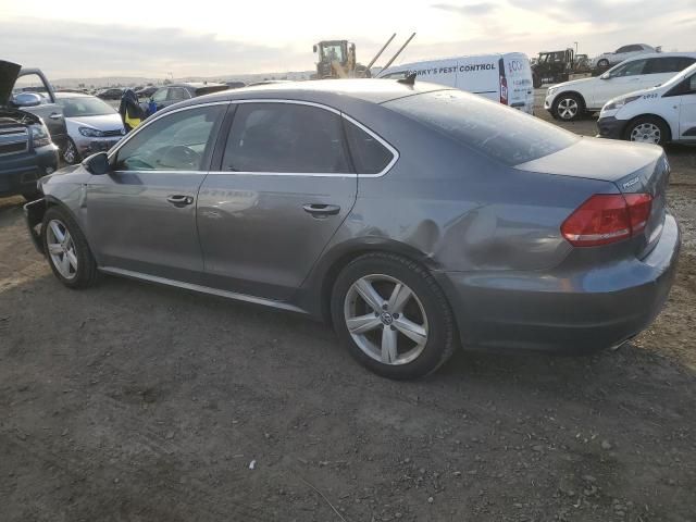 2012 Volkswagen Passat SE