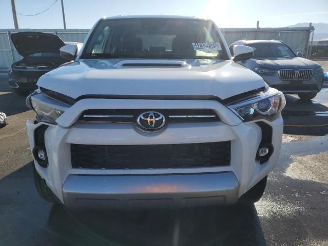 2022 Toyota 4runner SR5/SR5 Premium