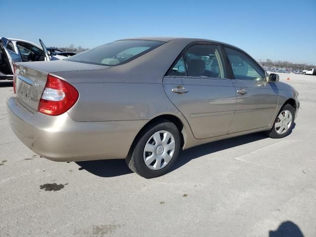 2004 Toyota Camry LE