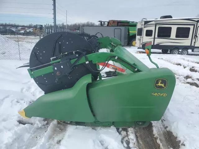 2018 John Deere 640FD