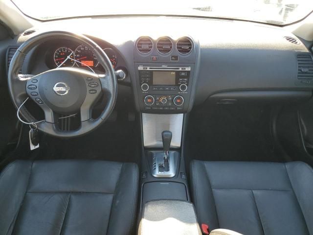 2010 Nissan Altima Base