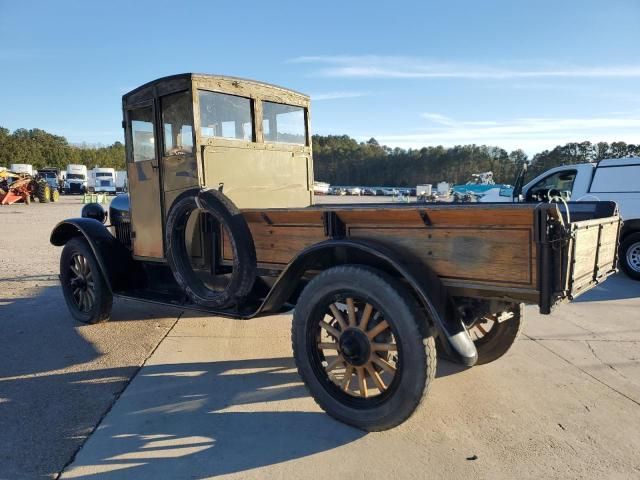 1922 REO Wagon