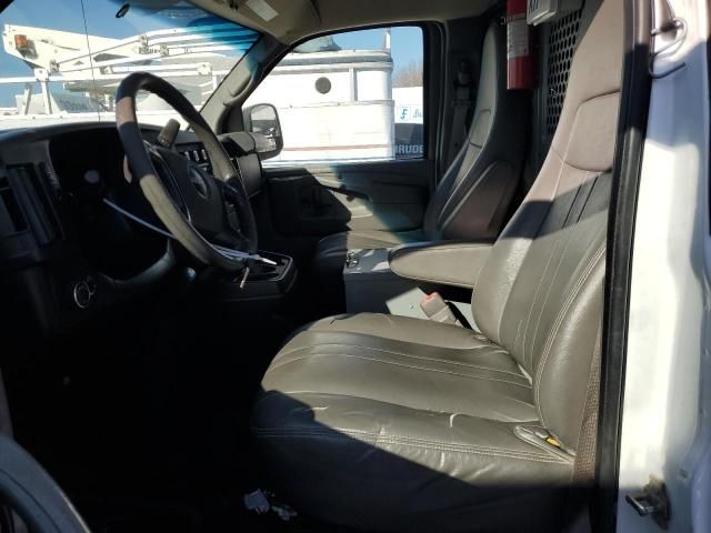 2014 GMC Savana G3500