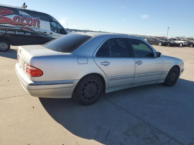 2000 Mercedes-Benz E 320