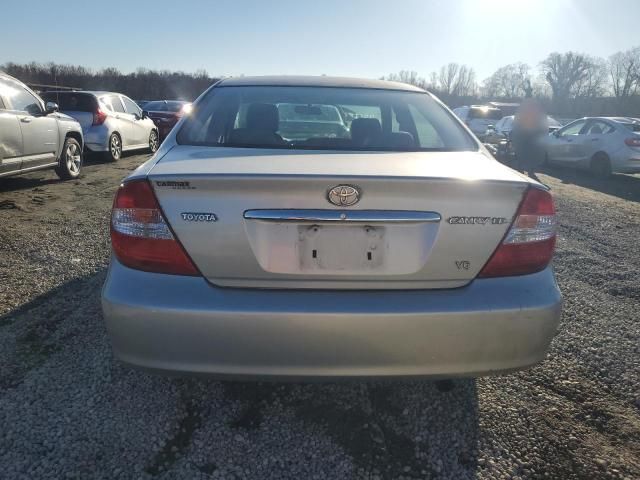 2004 Toyota Camry LE