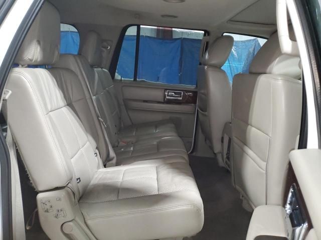 2012 Lincoln Navigator L