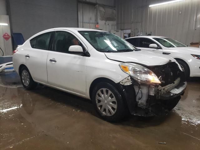 2013 Nissan Versa S