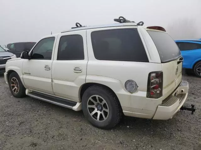 2004 Cadillac Escalade Luxury