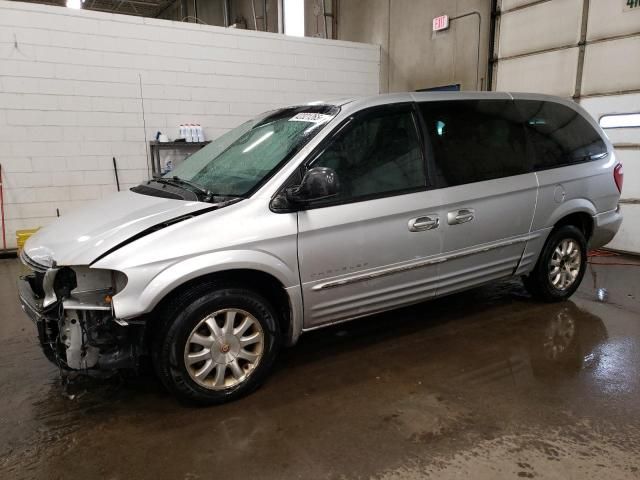 2001 Chrysler Town & Country LXI