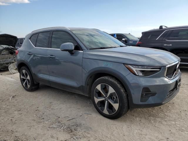 2023 Volvo XC40 Plus