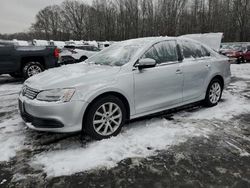 Salvage cars for sale at Glassboro, NJ auction: 2011 Volkswagen Jetta SE