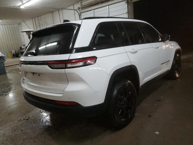 2024 Jeep Grand Cherokee Laredo