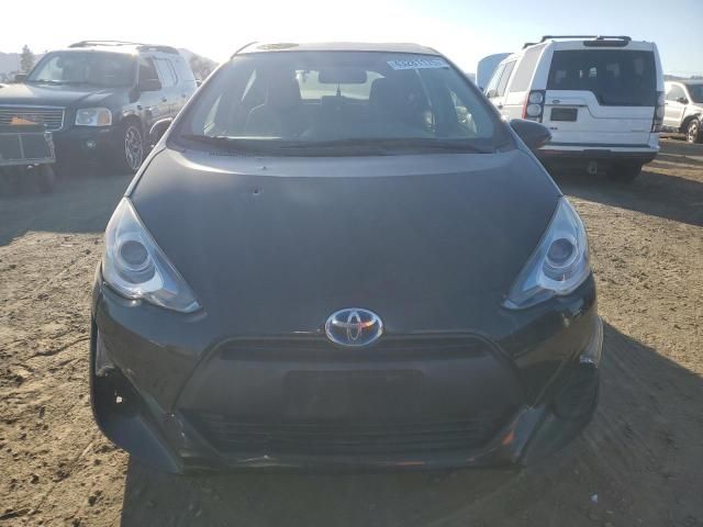 2016 Toyota Prius C