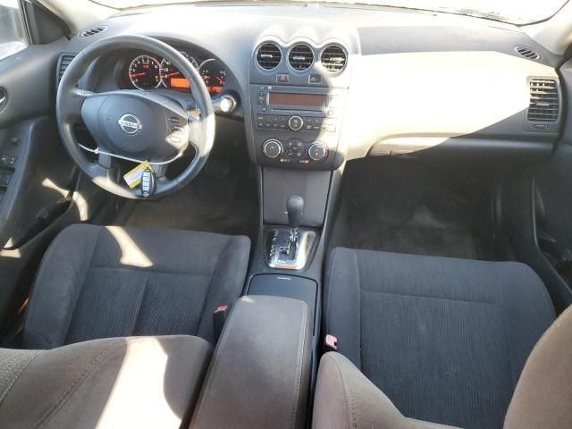 2011 Nissan Altima Base