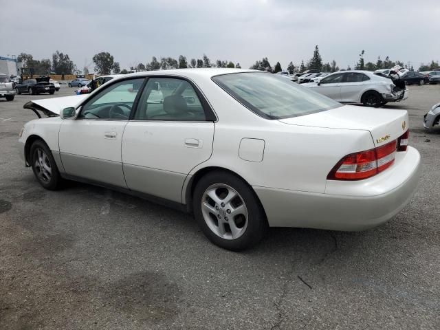 2000 Lexus ES 300