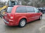 2010 Chrysler Town & Country Touring