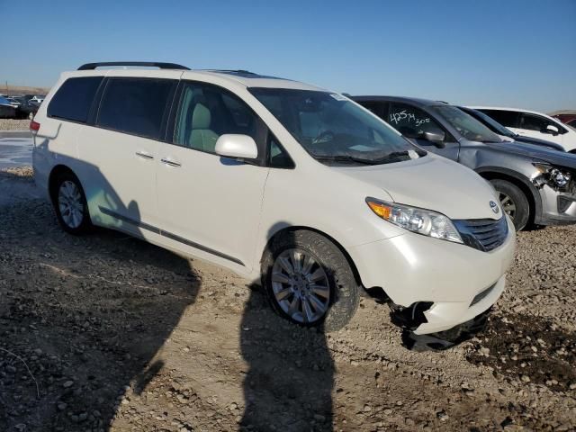 2012 Toyota Sienna XLE