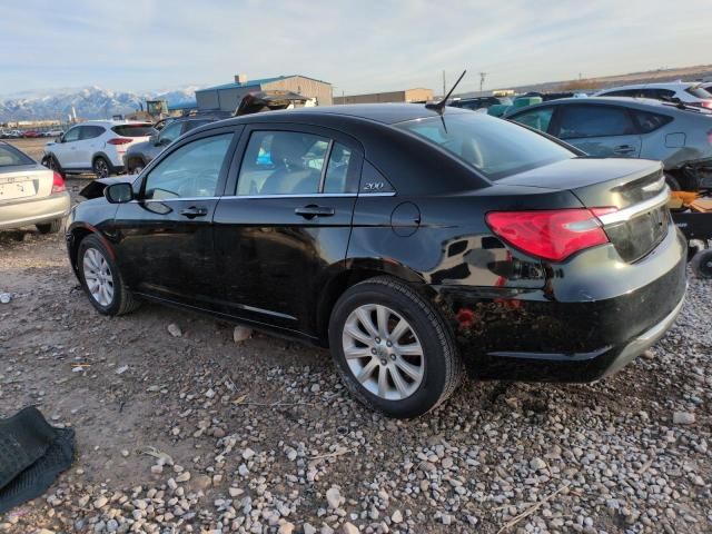 2013 Chrysler 200 Touring