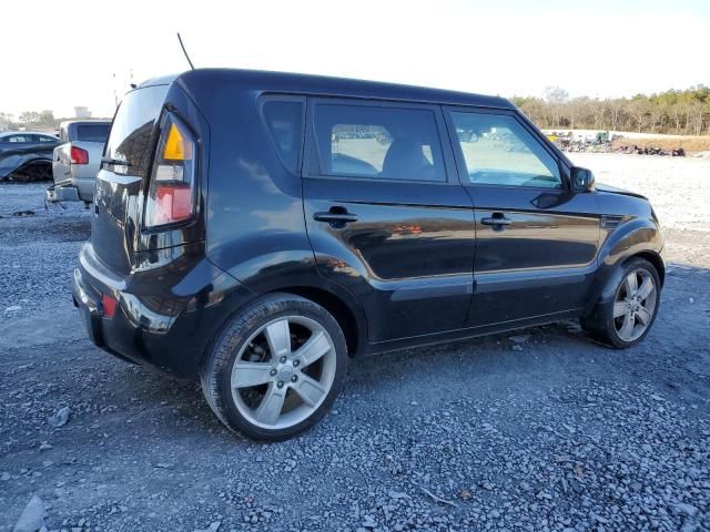 2011 KIA Soul +