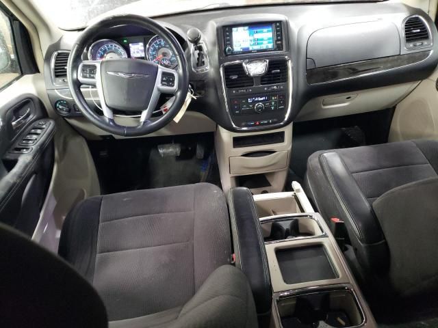 2011 Chrysler Town & Country Touring