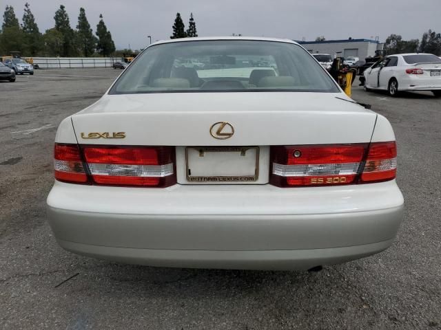 2000 Lexus ES 300