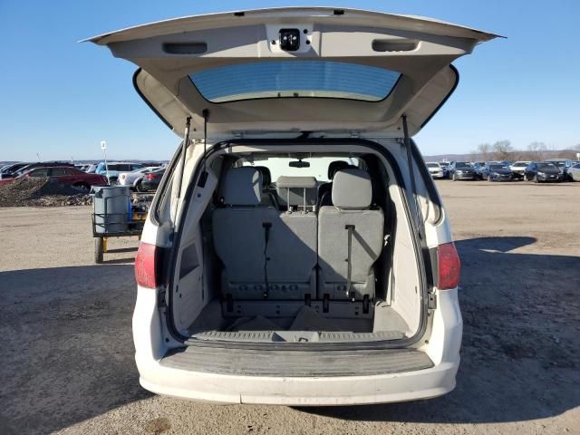 2012 Volkswagen Routan SE