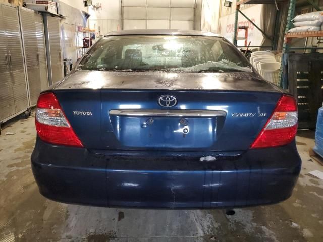 2004 Toyota Camry LE