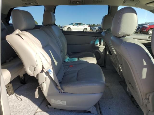 2008 Toyota Sienna CE