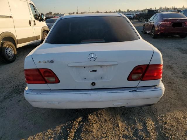 1999 Mercedes-Benz E 320