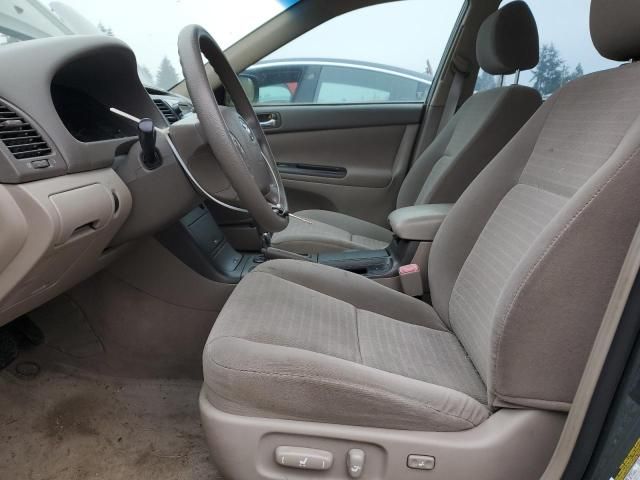 2005 Toyota Camry LE