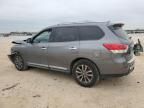 2016 Nissan Pathfinder S