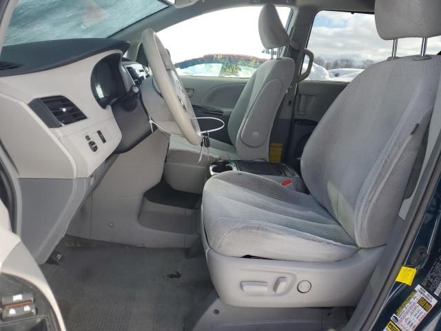 2012 Toyota Sienna LE