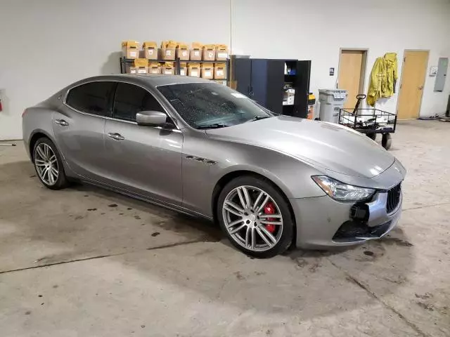 2016 Maserati Ghibli S