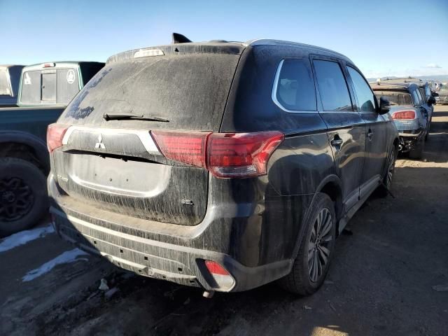 2020 Mitsubishi Outlander SE