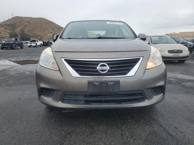 2014 Nissan Versa S