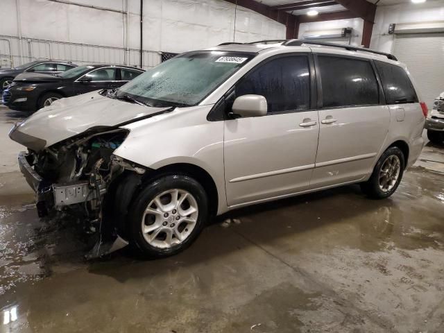 2006 Toyota Sienna XLE