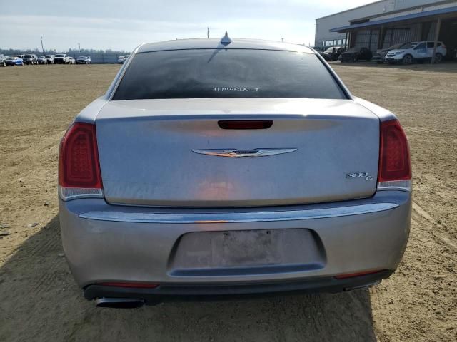 2016 Chrysler 300C