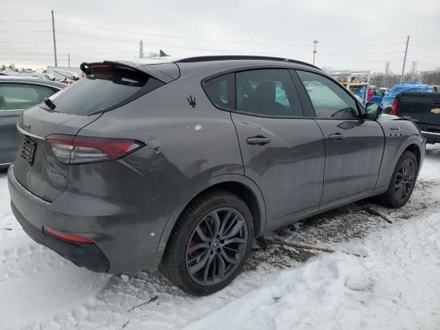 2022 Maserati Levante Modena