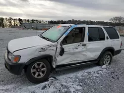 Salvage cars for sale from Copart Cleveland: 1997 Nissan Pathfinder LE