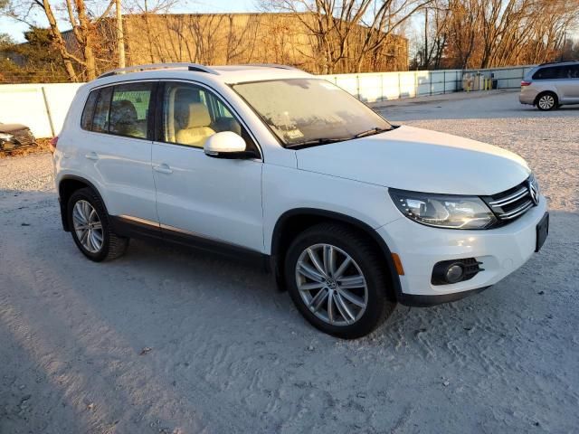 2016 Volkswagen Tiguan S