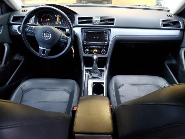 2012 Volkswagen Passat SE